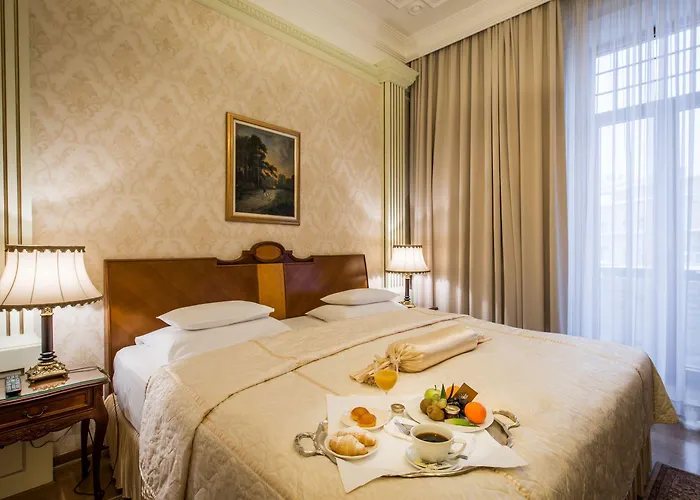Hotel Moskva 4*